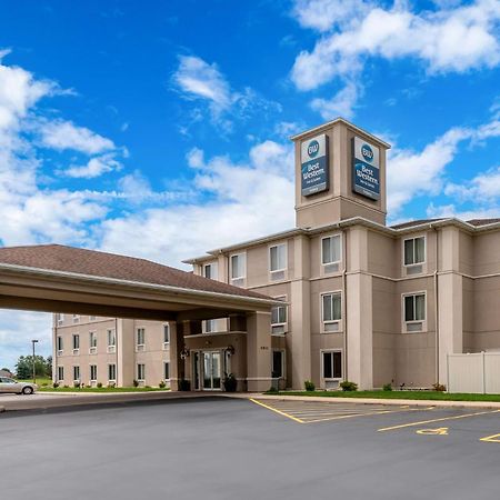 Best Western Legacy Inn & Suites Beloit/South Beloit Екстериор снимка