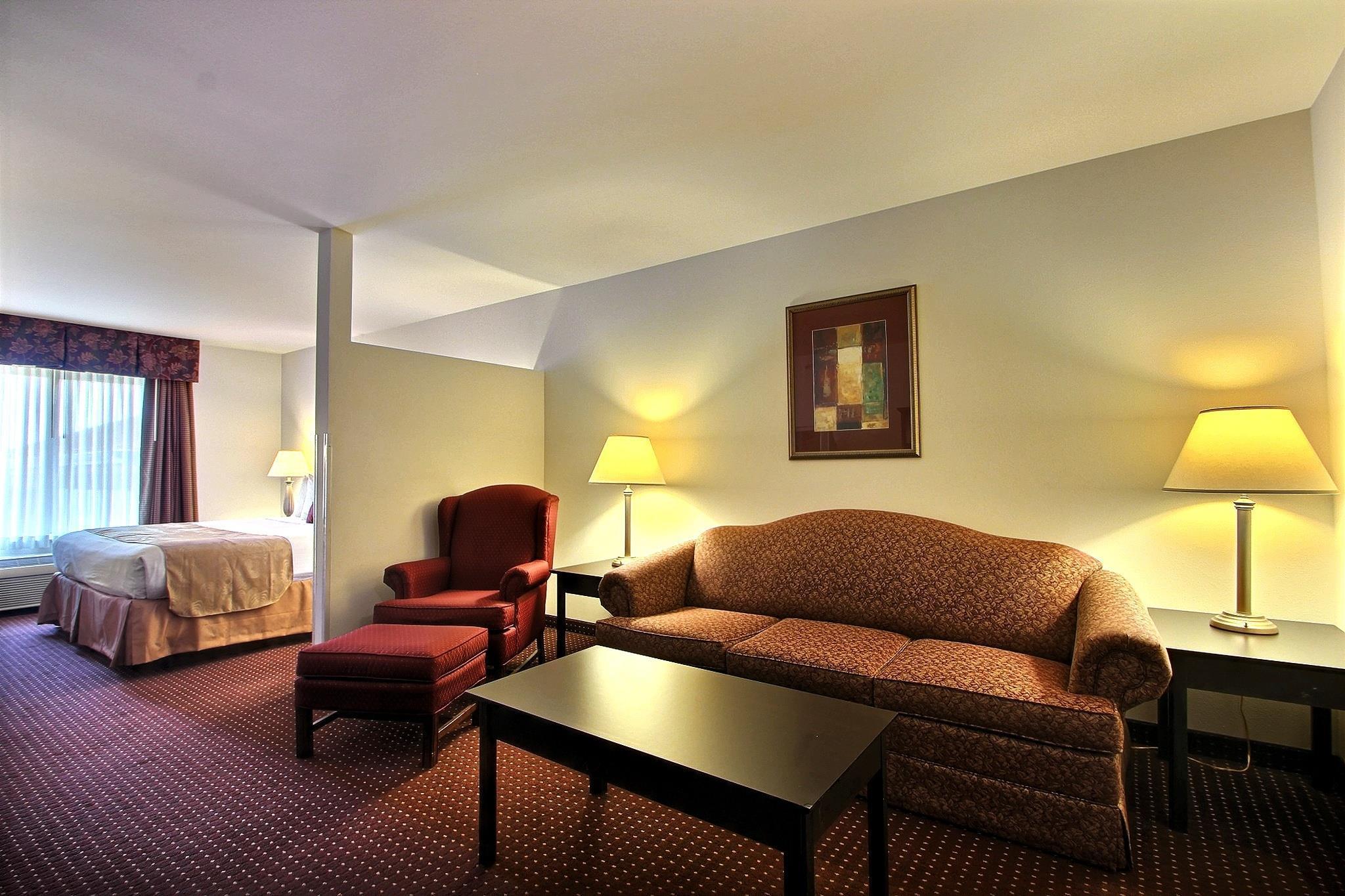 Best Western Legacy Inn & Suites Beloit/South Beloit Екстериор снимка